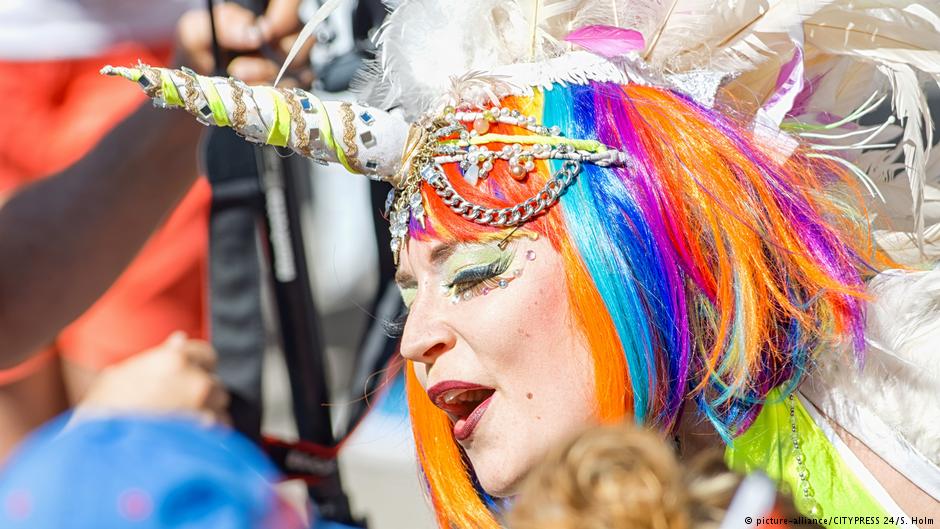 unicorn-marketing-lgbt-marketexpress-in