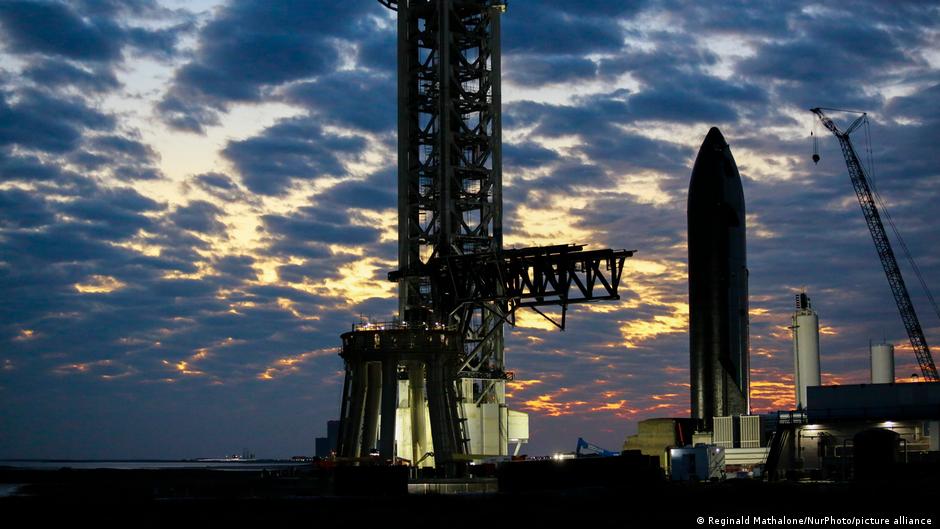 elon-musk-starship-marketexpress-in